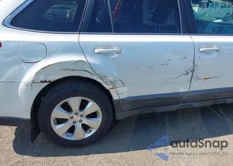 2010 Subaru Outback from USA, damaged, VIN 4S4BRBCC4A3313550